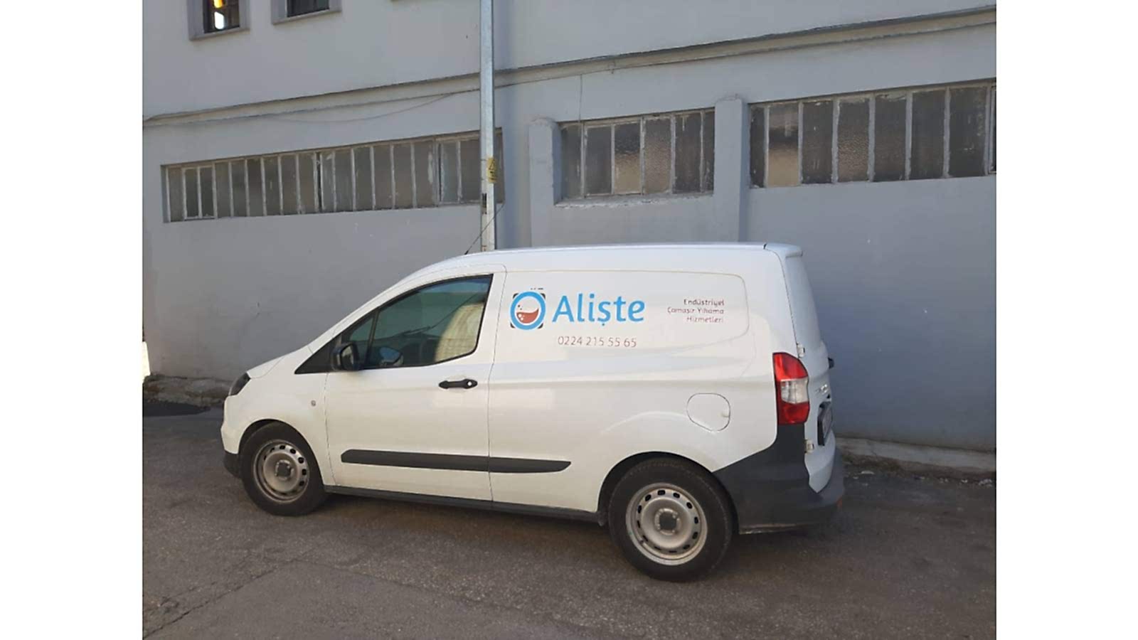 Hizmet Aracı